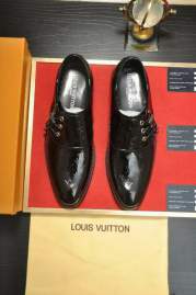 Picture of Louis Vuitton Shoes _SKULVsz38-45hnh061314582